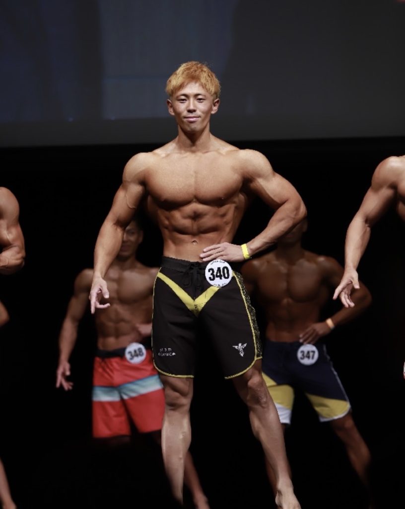 posing men