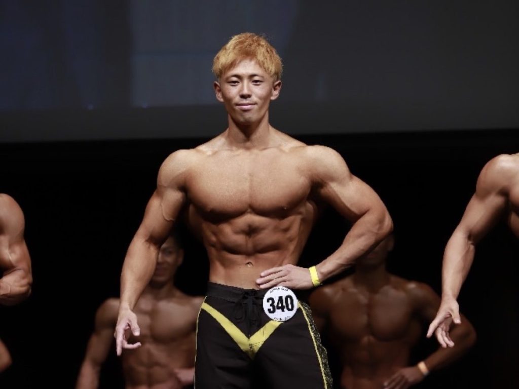 posing men